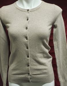 Women's sweater